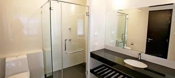 2 bedrooms Condo in Pattaya, Thailand No. 100 13