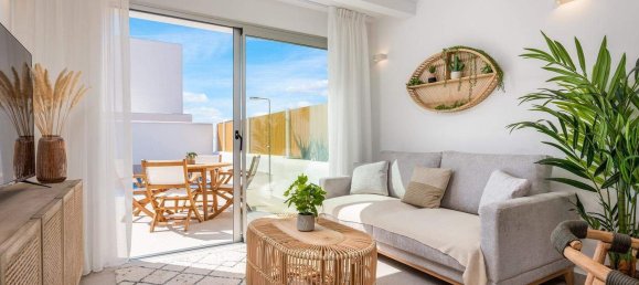 3 bedrooms Villa in Los Alcazares, Spain No. 286729 9