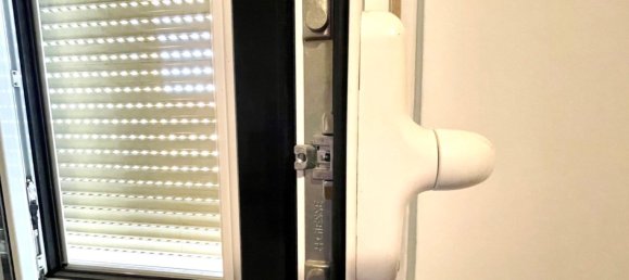 3 Schlafzimmer Wohnung in Trieste, Italy, Nr. 325410 9