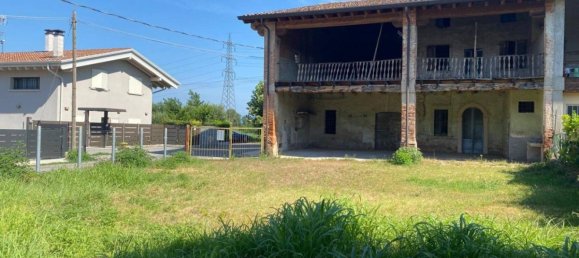 Villa de 4 dormitorios en Lonato del Garda, Italy No. 151312 2