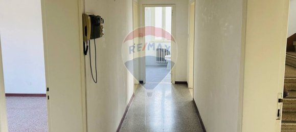 Вилла с 9 комнатами в Маршано, Италия № 130873 22