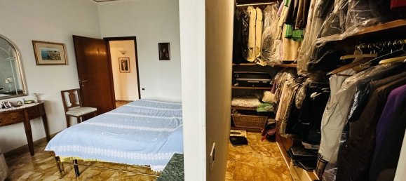 7 غرف نوم شقة في Florence, Italy رقم 372434 15