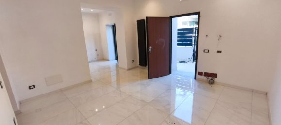 3 bedrooms Apartment in San Sebastiano al Vesuvio, Italy No. 327745 5