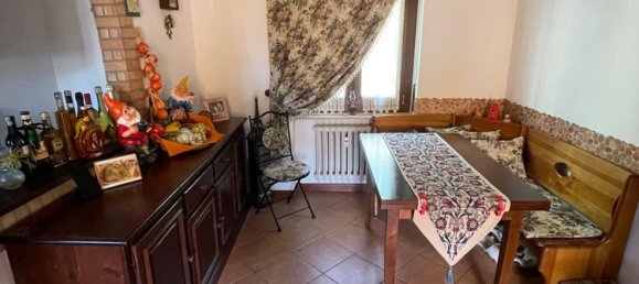 4 غرف نوم شقة في Alessandria, Italy رقم 349176 11