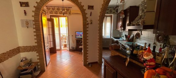 4 غرف نوم شقة في Alessandria, Italy رقم 349176 10