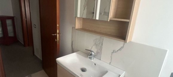 Studio in Varese, Italy No. 251294 12