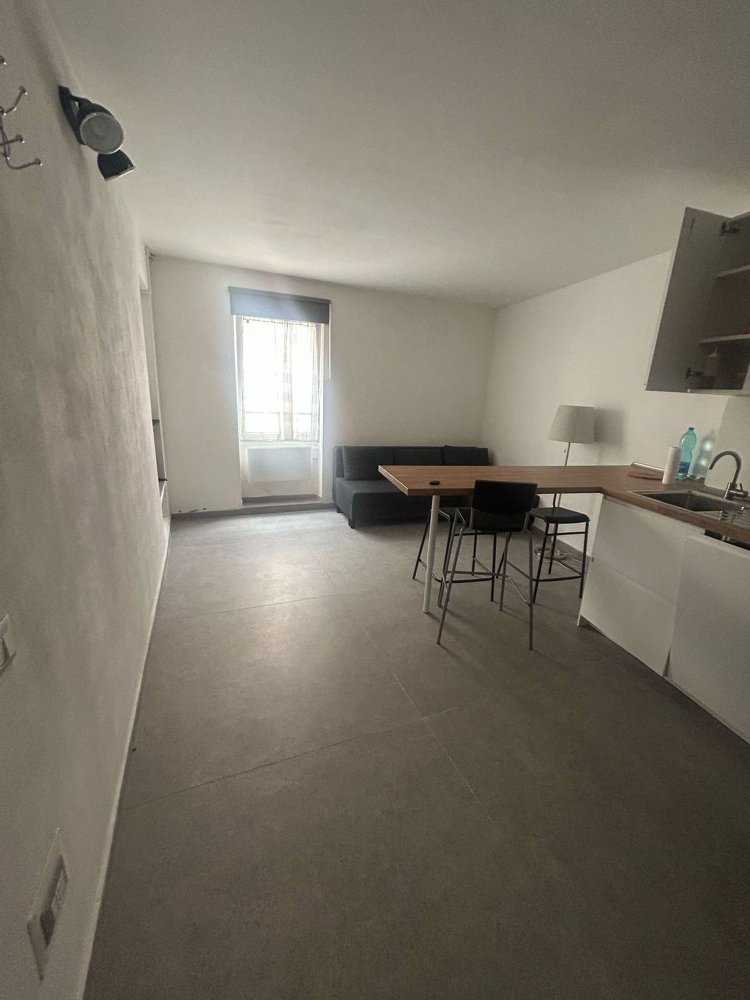 Studio in Varese, Italy No. 251294