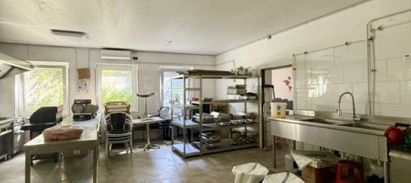 10-Zimmer Gebäude in Bielefeld, Germany, Nr. 223933 9