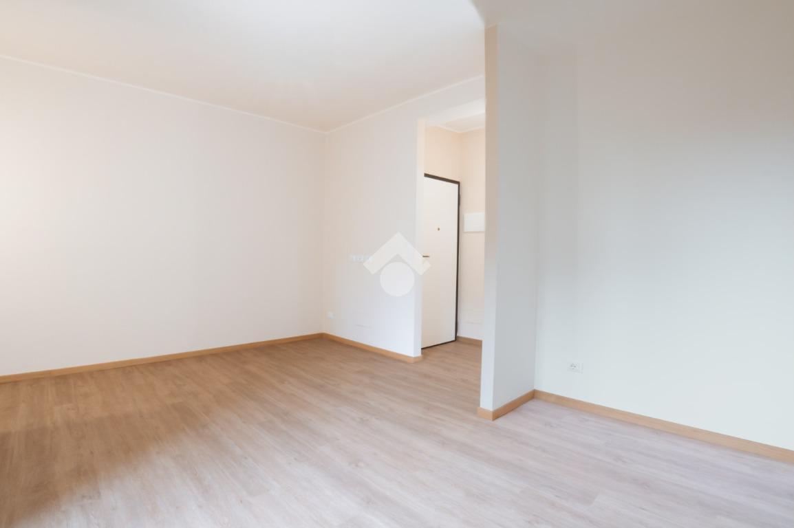 3-Zimmer Wohnung in Bergamo, Italy, Nr. 15088