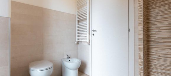 3-Zimmer Wohnung in Bergamo, Italy, Nr. 15088 12