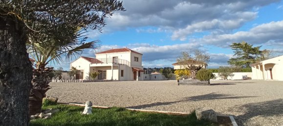 5 Schlafzimmer Villa in Beaupuy, France, Nr. 192847 2