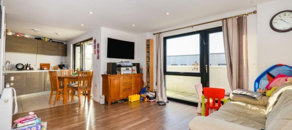 1 bedroom Apartment in Wembley, United Kingdom No. 6385 11