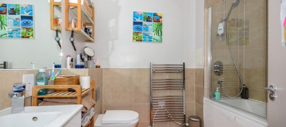 1 bedroom Apartment in Wembley, United Kingdom No. 6385 9