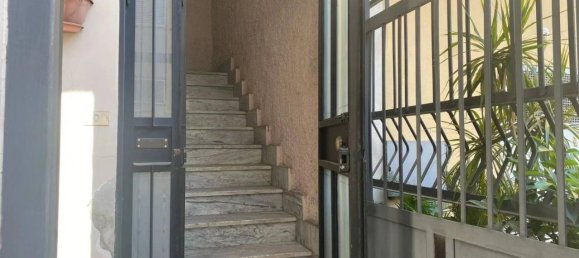 5 rooms Apartment in Curti, Italy No. 72903 13