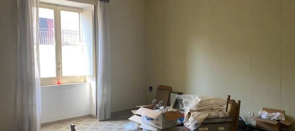 5 rooms Apartment in Curti, Italy No. 72903 5