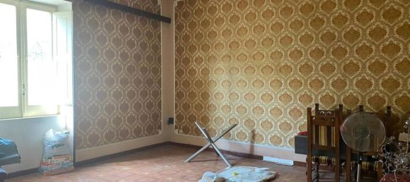 5 rooms Apartment in Curti, Italy No. 72903 15