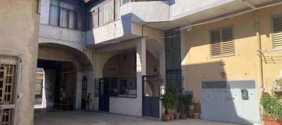 5 rooms Apartment in Curti, Italy No. 72903 16