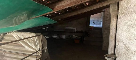 5 rooms Apartment in Curti, Italy No. 72903 8