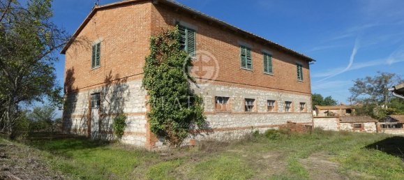 Casa de 10 divisões em Asciano, Italy N.º 179485 4