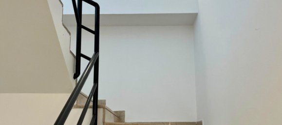 Escritório em Vicenza, Italy 190 m² N.º 350321 11