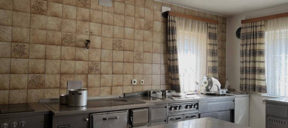 11 Schlafzimmer Haus in Bad St. Leonhard im Lavanttal, Austria, Nr. 81500 10