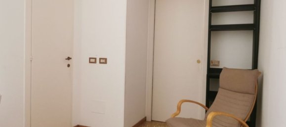 2 bedrooms Apartment in Milan, Italy No. 364210 12