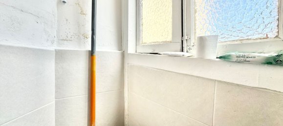 3 bedrooms Apartment in Vitoria-Gasteiz, Spain No. 153231 8