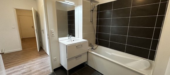 3 Schlafzimmer Wohnung in Saint-Jean-de-Braye, France, Nr. 73127 11