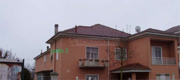 Квартира с 4 спальнями в Валенца, Италия № 381489 10