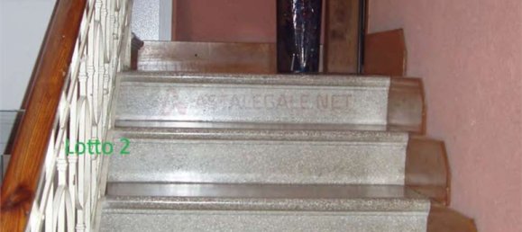 Квартира с 4 спальнями в Валенца, Италия № 381489 13