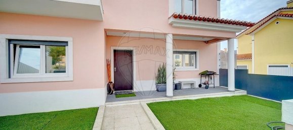 5 Schlafzimmer Haus in Rio de Mouro, Portugal, Nr. 46117 2