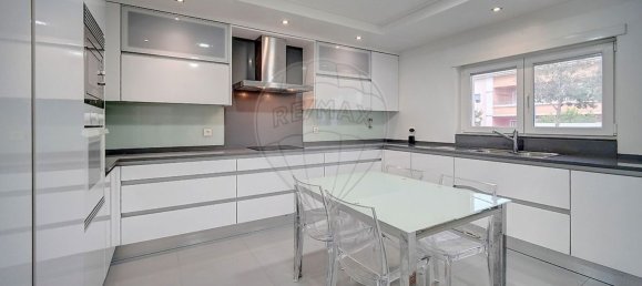 5 Schlafzimmer Haus in Rio de Mouro, Portugal, Nr. 46117 5