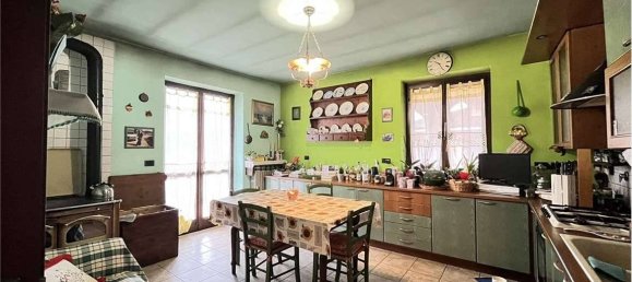 3 bedrooms Villa in Sommariva del Bosco, Italy No. 163039 23