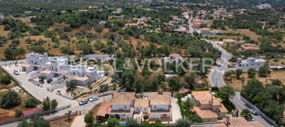 Villa de 4 dormitorios en Loule, Portugal No. 123812 30