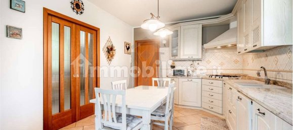 3 bedrooms Villa in Viano, Italy No. 298539 14