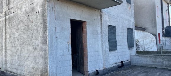 Вилла с 6 комнатами в Азоло, Италия № 231003 3