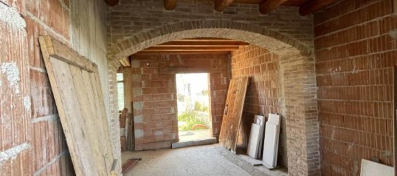 Вилла с 6 комнатами в Азоло, Италия № 231003 6