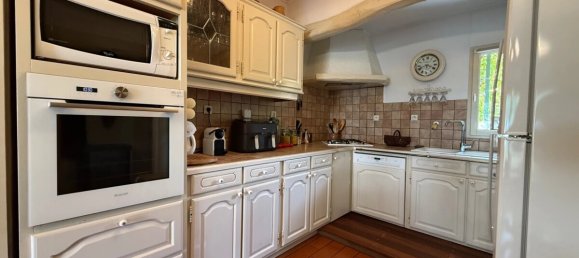 3 bedrooms House in Lardy, France No. 317981 3