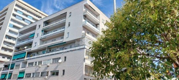 Квартира с 4 спальнями в Латина, Италия № 331102 31