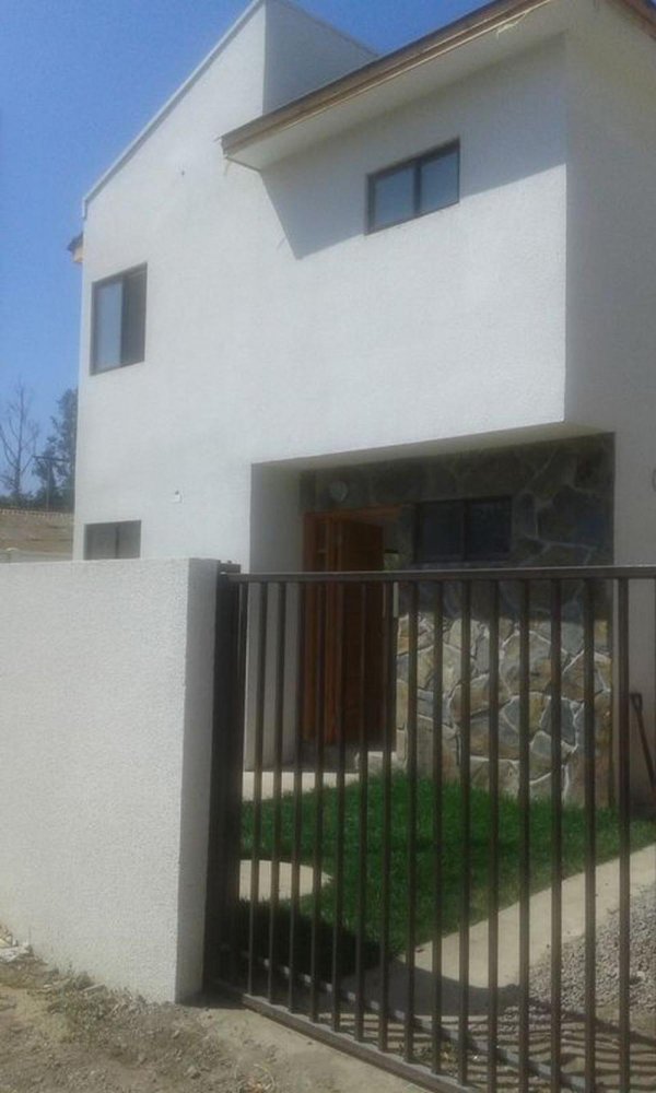 3 bedrooms House in Valparaiso, Chile No. 5346