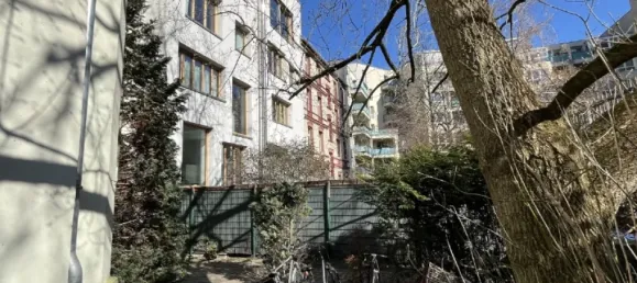 Estudio en Mitte, Germany No. 92837 33