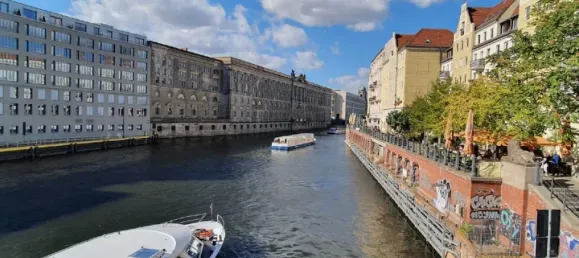 Estudio en Mitte, Germany No. 92837 6