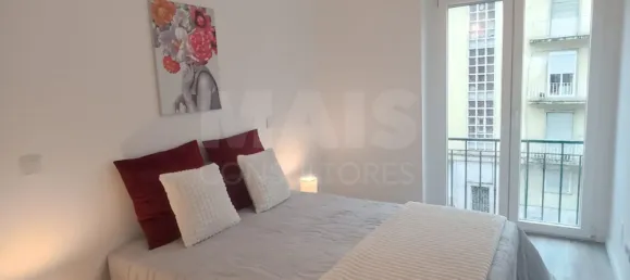 3 Schlafzimmer Wohnung in Lisbon, Portugal, Nr. 158909 10