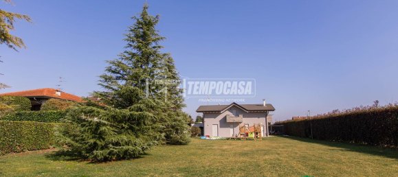 5-salle Villa à Magnago, Italy No. 16289 16