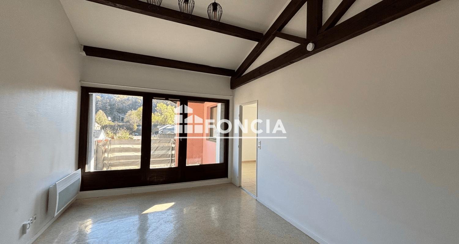 1 bedroom Apartment in Saint-Avold, France No. 156382