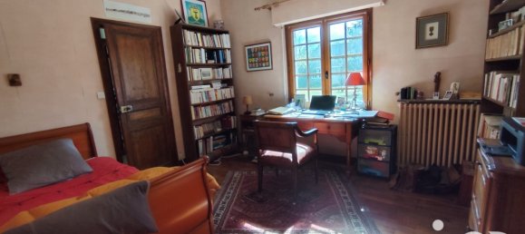 9 bedrooms House in Jouy, France No. 70888 24