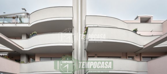 2 bedrooms Apartment in Nerviano, Italy No. 88771 2