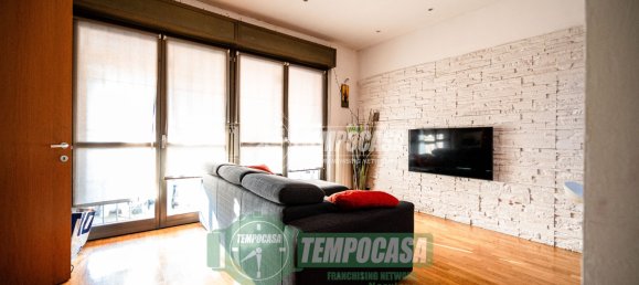 2 bedrooms Apartment in Nerviano, Italy No. 88771 7