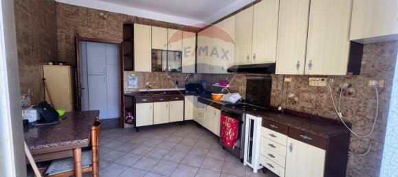 5 rooms House in Melilli, Italy No. 167088 4