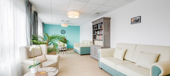 Studio in Marmande, France No. 332468 4